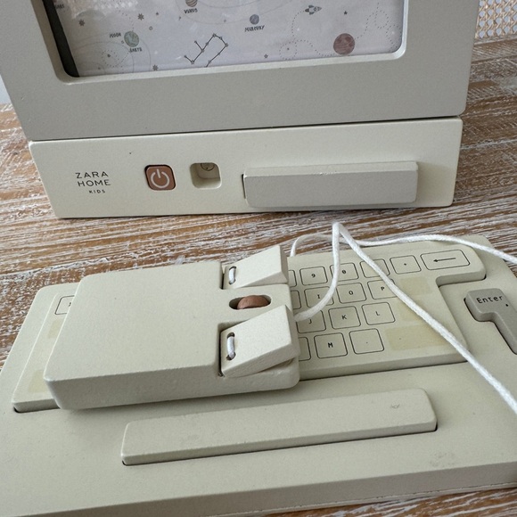 Zara Kids wooden desktop computer toy mouse keyboard neutral beige pretend play - Picture 3 of 11